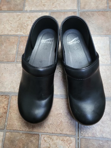 Dansko womens size clogs - size, 40