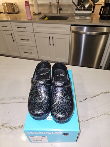 Dansko womens clogs - womens,